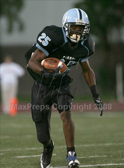 Thumbnail 1 in Carson vs. Mater Dei photogallery.