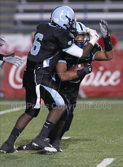 Thumbnail 2 in Carson vs. Mater Dei photogallery.