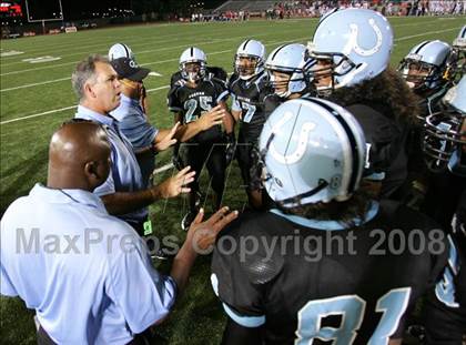 Thumbnail 3 in Carson vs. Mater Dei photogallery.