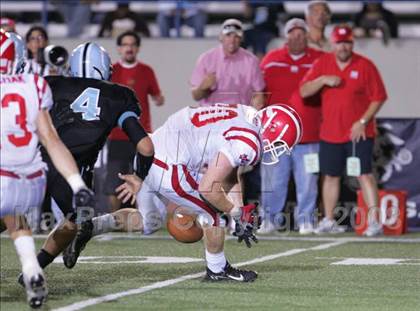 Thumbnail 3 in Carson vs. Mater Dei photogallery.