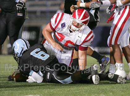 Thumbnail 2 in Carson vs. Mater Dei photogallery.