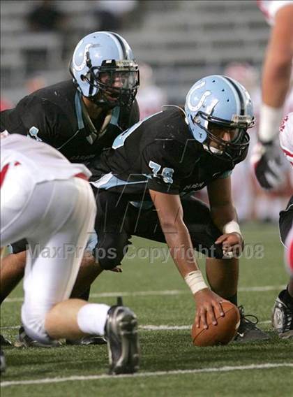 Thumbnail 2 in Carson vs. Mater Dei photogallery.