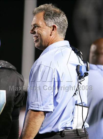 Thumbnail 2 in Carson vs. Mater Dei photogallery.