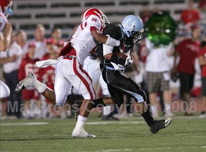 Thumbnail 2 in Carson vs. Mater Dei photogallery.
