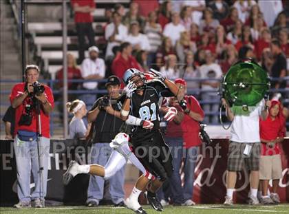 Thumbnail 1 in Carson vs. Mater Dei photogallery.
