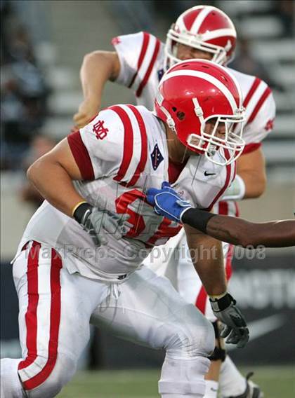 Thumbnail 2 in Carson vs. Mater Dei photogallery.