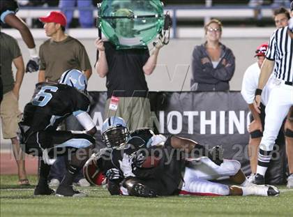 Thumbnail 1 in Carson vs. Mater Dei photogallery.