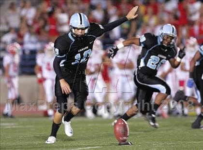 Thumbnail 3 in Carson vs. Mater Dei photogallery.