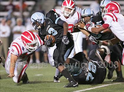 Thumbnail 2 in Carson vs. Mater Dei photogallery.