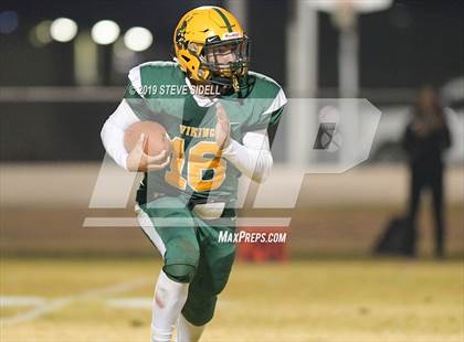 Thumbnail 1 in Mission Bay @ Holtville (CIF SDS D5 Quarterfinal) photogallery.
