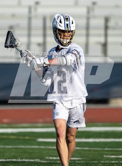 Thumbnail 2 in Dos Pueblos vs El Segundo (CIF-SS D2 Round 2 Playoff) photogallery.
