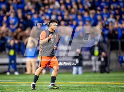 Thumbnail 2 in Grant @ Beaverton (OSAA 6A Final) photogallery.