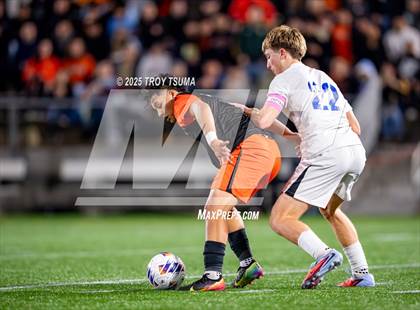 Thumbnail 2 in Grant @ Beaverton (OSAA 6A Final) photogallery.