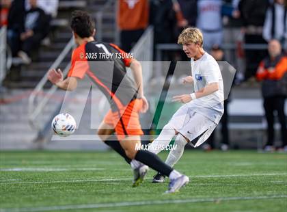 Thumbnail 3 in Grant @ Beaverton (OSAA 6A Final) photogallery.