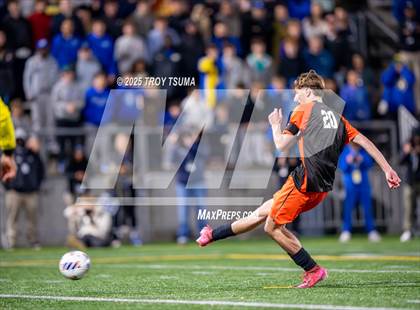Thumbnail 3 in Grant @ Beaverton (OSAA 6A Final) photogallery.