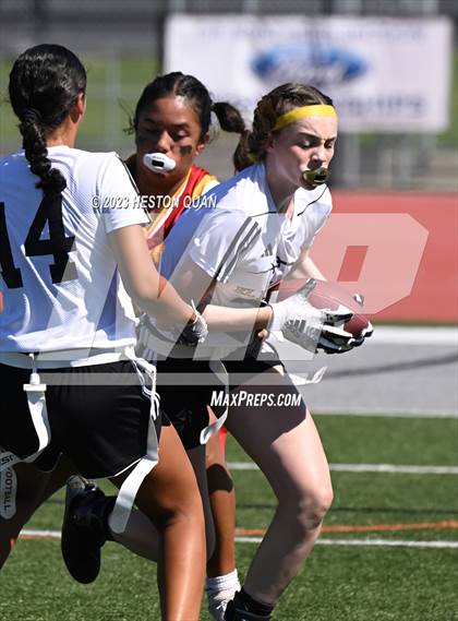 Thumbnail 2 in El Dorado vs. El Modena photogallery.