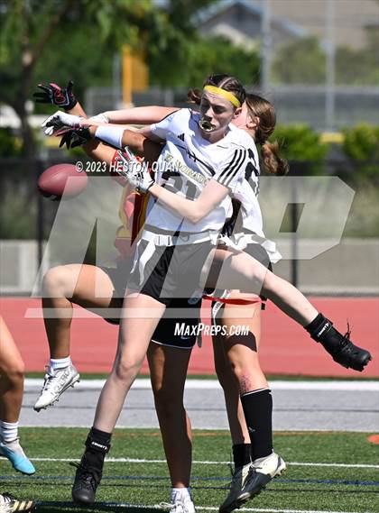 Thumbnail 2 in El Dorado vs. El Modena photogallery.
