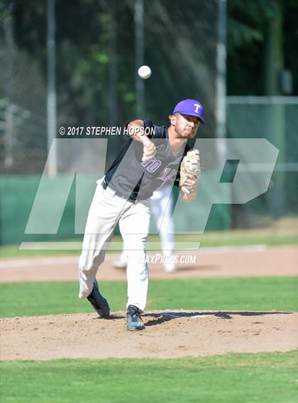 Thumbnail 3 in Tokay @ Lodi photogallery.