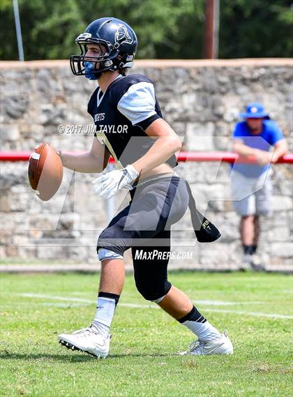 Thumbnail 3 in Walnut Springs vs Stephenville Faith (Hico Super Six) photogallery.
