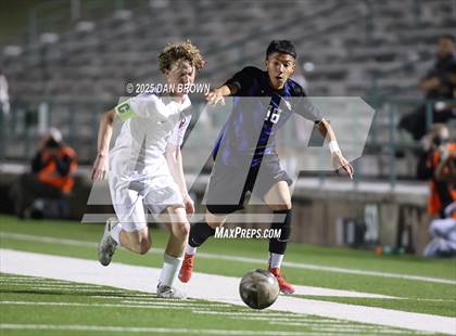 Thumbnail 3 in North Mesquite vs. Heritage (UIL 5A D1 Regional Semis) photogallery.