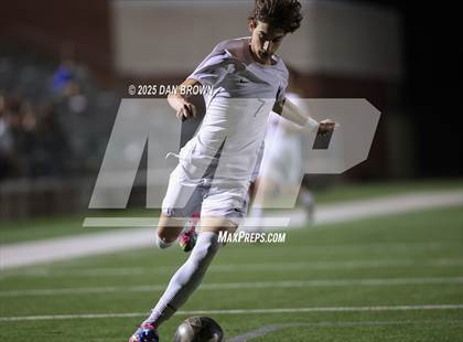 Thumbnail 1 in North Mesquite vs. Heritage (UIL 5A D1 Regional Semis) photogallery.