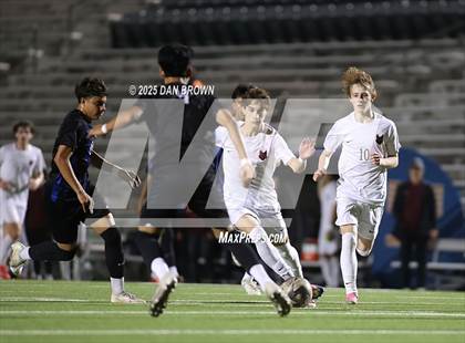Thumbnail 2 in North Mesquite vs. Heritage (UIL 5A D1 Regional Semis) photogallery.
