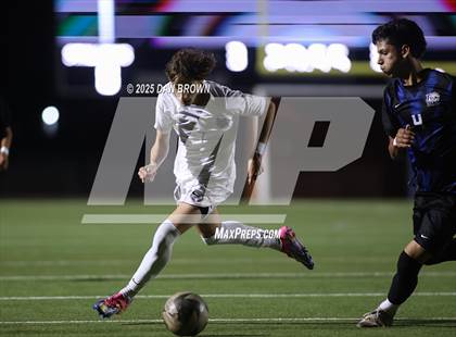 Thumbnail 2 in North Mesquite vs. Heritage (UIL 5A D1 Regional Semis) photogallery.