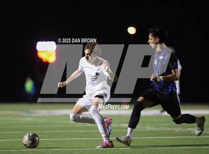 Thumbnail 2 in North Mesquite vs. Heritage (UIL 5A D1 Regional Semis) photogallery.