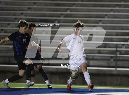Thumbnail 2 in North Mesquite vs. Heritage (UIL 5A D1 Regional Semis) photogallery.
