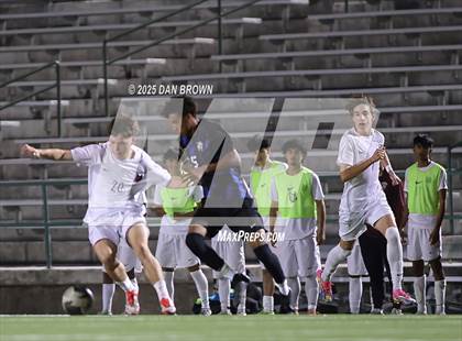 Thumbnail 1 in North Mesquite vs. Heritage (UIL 5A D1 Regional Semis) photogallery.