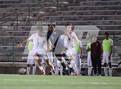 Thumbnail 2 in North Mesquite vs. Heritage (UIL 5A D1 Regional Semis) photogallery.