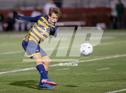 Thumbnail 2 in Pembroke vs. ConVal (NHIAA D2 Semifinal) photogallery.