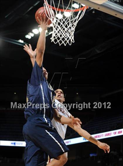 Thumbnail 2 in Alemany vs. St. John Bosco (CIF D3 SoCal Regional Final) photogallery.