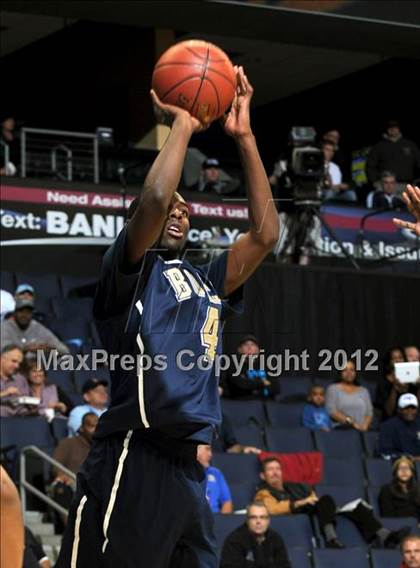 Thumbnail 2 in Alemany vs. St. John Bosco (CIF D3 SoCal Regional Final) photogallery.