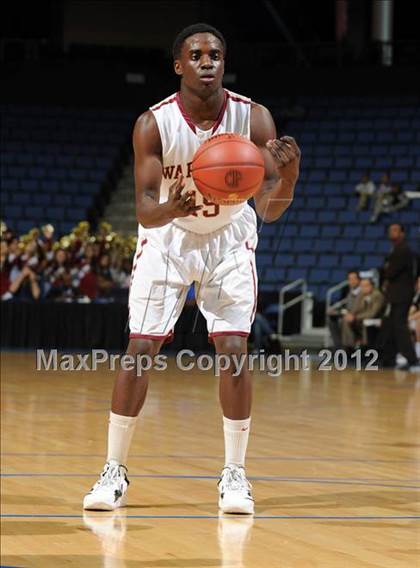 Thumbnail 2 in Alemany vs. St. John Bosco (CIF D3 SoCal Regional Final) photogallery.