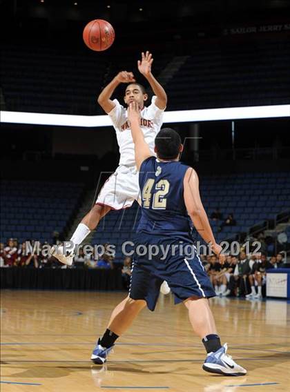 Thumbnail 3 in Alemany vs. St. John Bosco (CIF D3 SoCal Regional Final) photogallery.