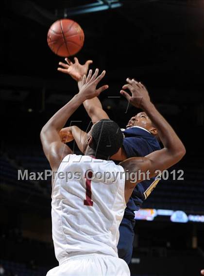 Thumbnail 3 in Alemany vs. St. John Bosco (CIF D3 SoCal Regional Final) photogallery.