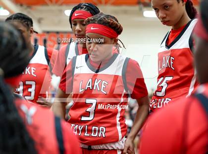 Thumbnail 3 in Lake Taylor vs Brentsville District (VHSL Class 3 Quarterfinal) photogallery.