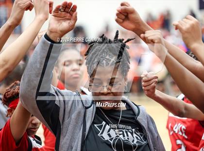 Thumbnail 1 in Lake Taylor vs Brentsville District (VHSL Class 3 Quarterfinal) photogallery.