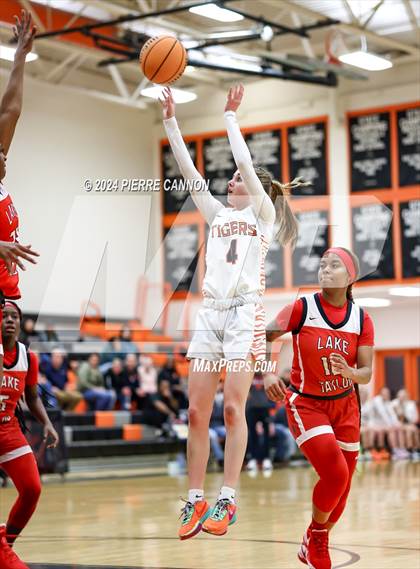 Thumbnail 3 in Lake Taylor vs Brentsville District (VHSL Class 3 Quarterfinal) photogallery.