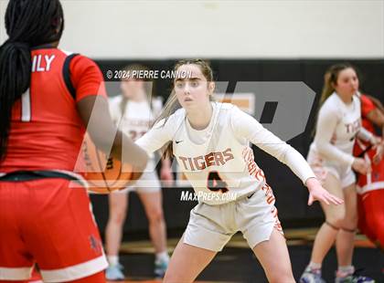 Thumbnail 2 in Lake Taylor vs Brentsville District (VHSL Class 3 Quarterfinal) photogallery.