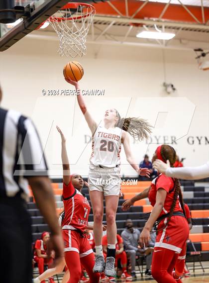 Thumbnail 2 in Lake Taylor vs Brentsville District (VHSL Class 3 Quarterfinal) photogallery.
