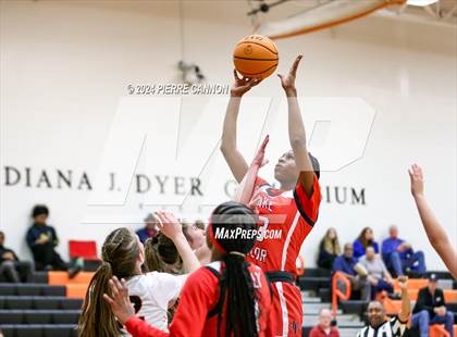 Thumbnail 3 in Lake Taylor vs Brentsville District (VHSL Class 3 Quarterfinal) photogallery.