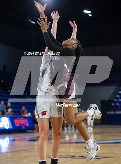 Thumbnail 1 in Jefferson vs. Winnsboro (UIL 3A Area Playoff) photogallery.