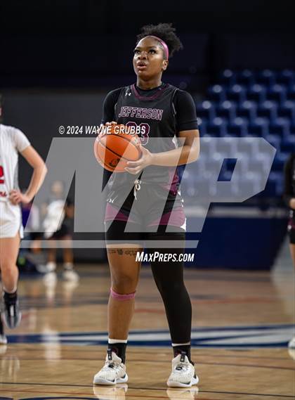 Thumbnail 1 in Jefferson vs. Winnsboro (UIL 3A Area Playoff) photogallery.