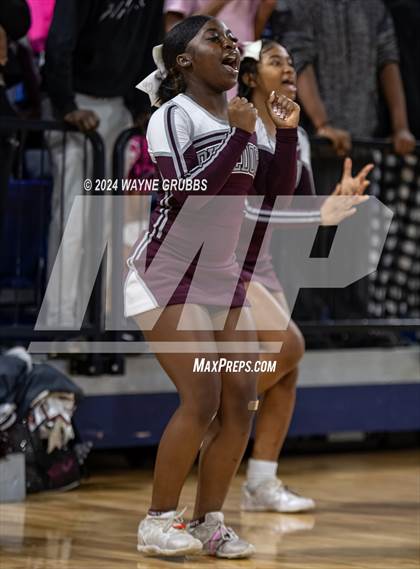 Thumbnail 1 in Jefferson vs. Winnsboro (UIL 3A Area Playoff) photogallery.