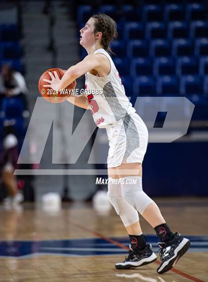 Thumbnail 1 in Jefferson vs. Winnsboro (UIL 3A Area Playoff) photogallery.