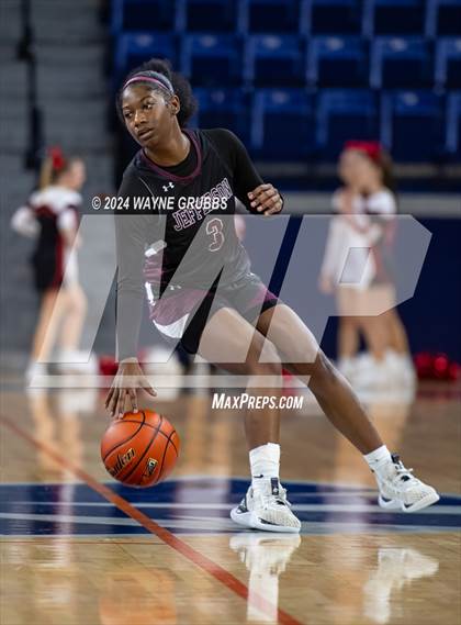 Thumbnail 2 in Jefferson vs. Winnsboro (UIL 3A Area Playoff) photogallery.
