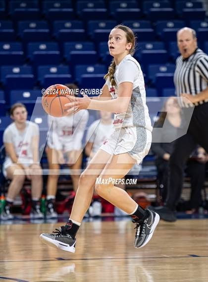 Thumbnail 3 in Jefferson vs. Winnsboro (UIL 3A Area Playoff) photogallery.