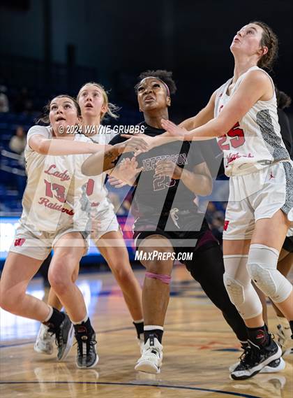 Thumbnail 2 in Jefferson vs. Winnsboro (UIL 3A Area Playoff) photogallery.